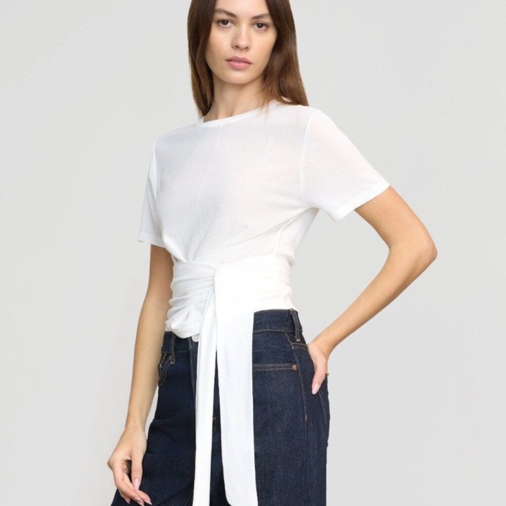 Modern Citizen Jude Cropped Tie Front Top in White